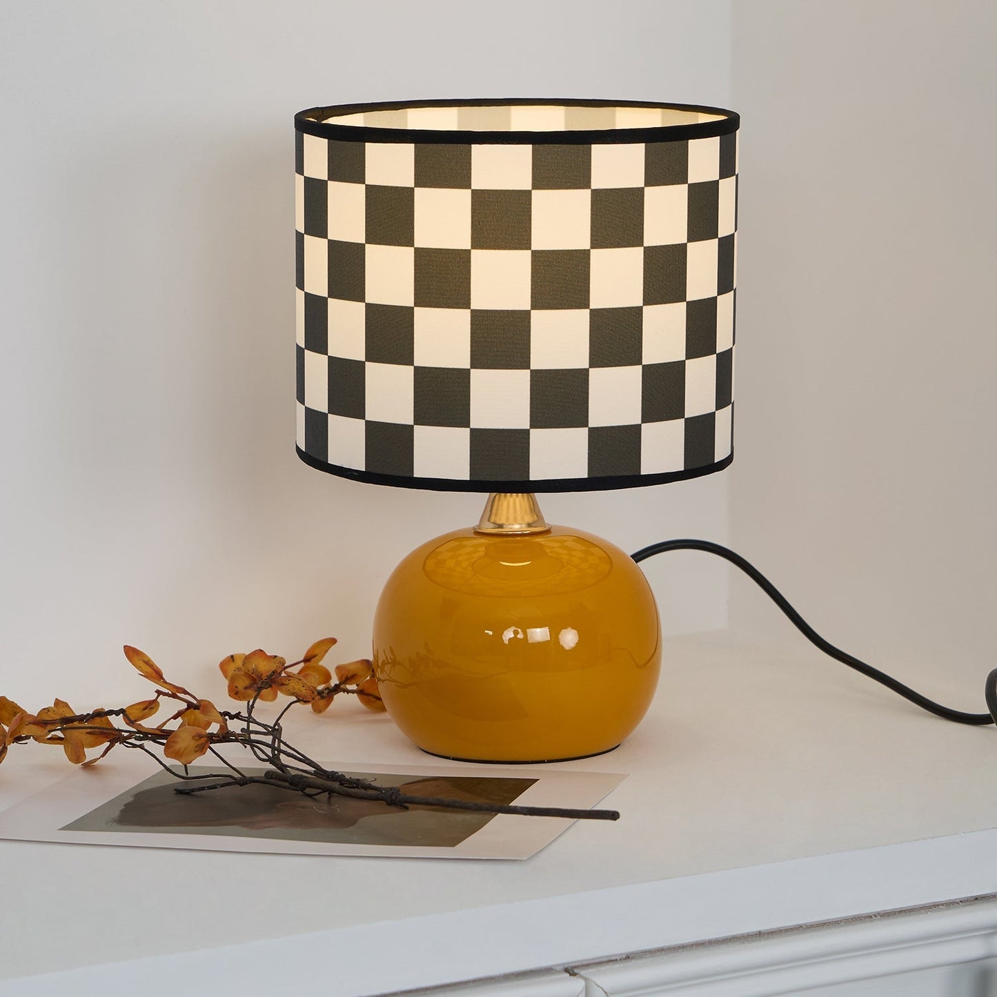 GridAura - Einzigartige geometrische Tischlampe