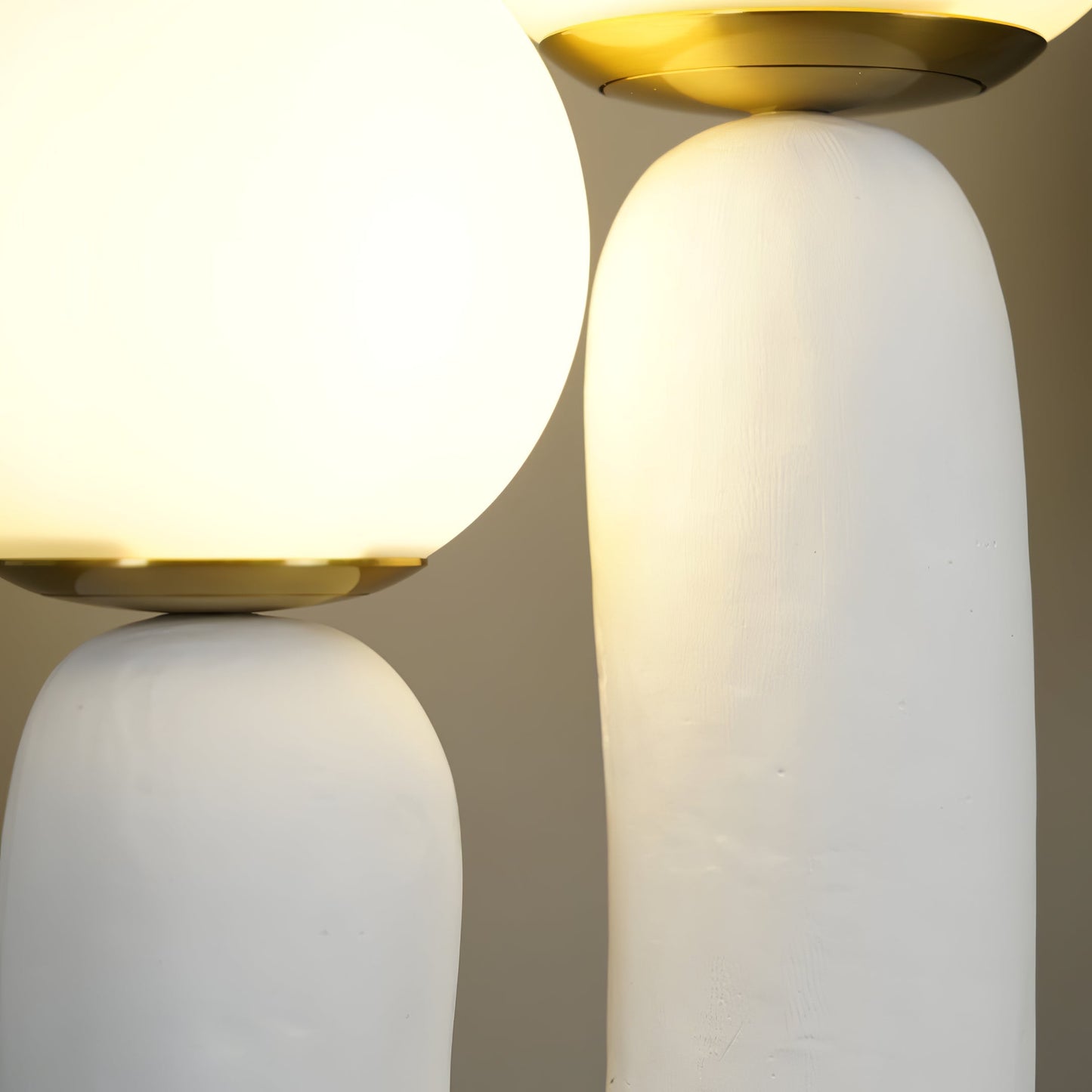 EcoLuxe - Moderne glas- og harpiksbordlampe