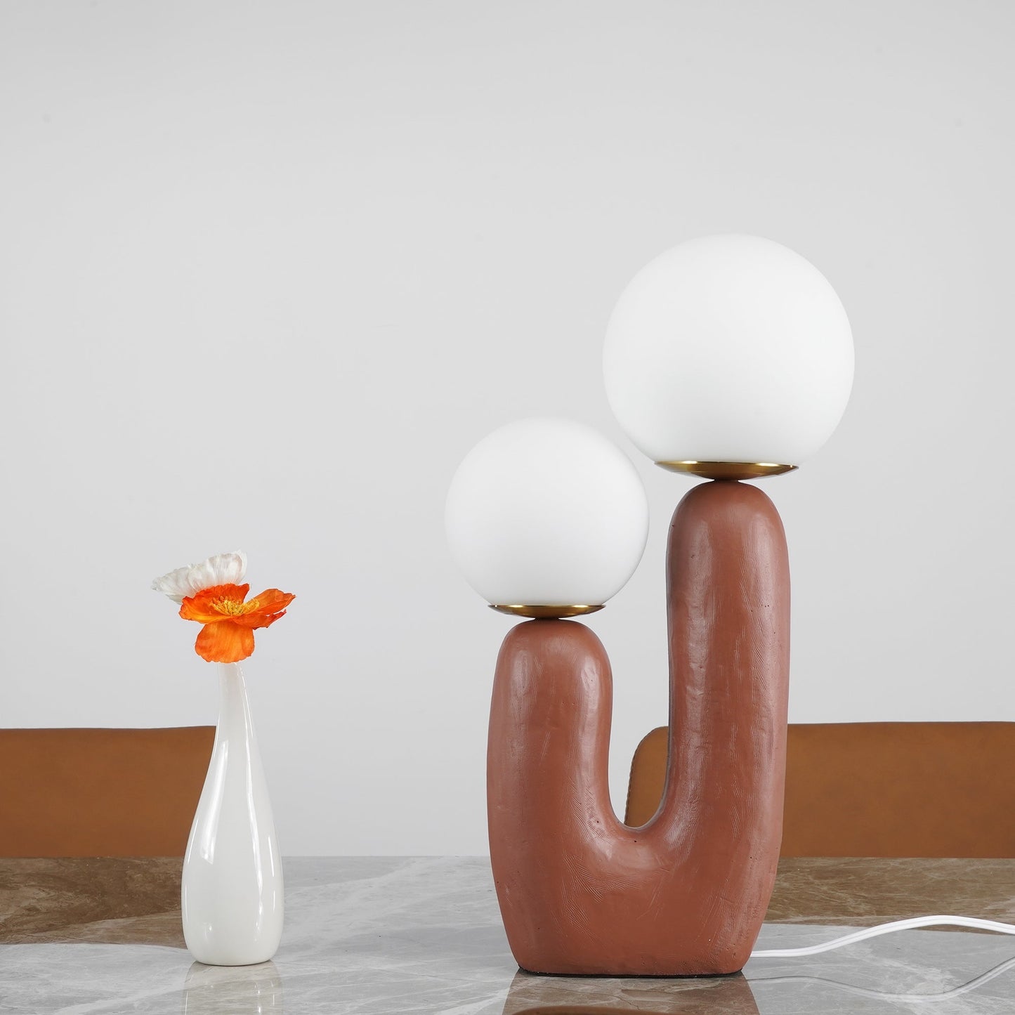EcoLuxe - Moderne glas- og harpiksbordlampe