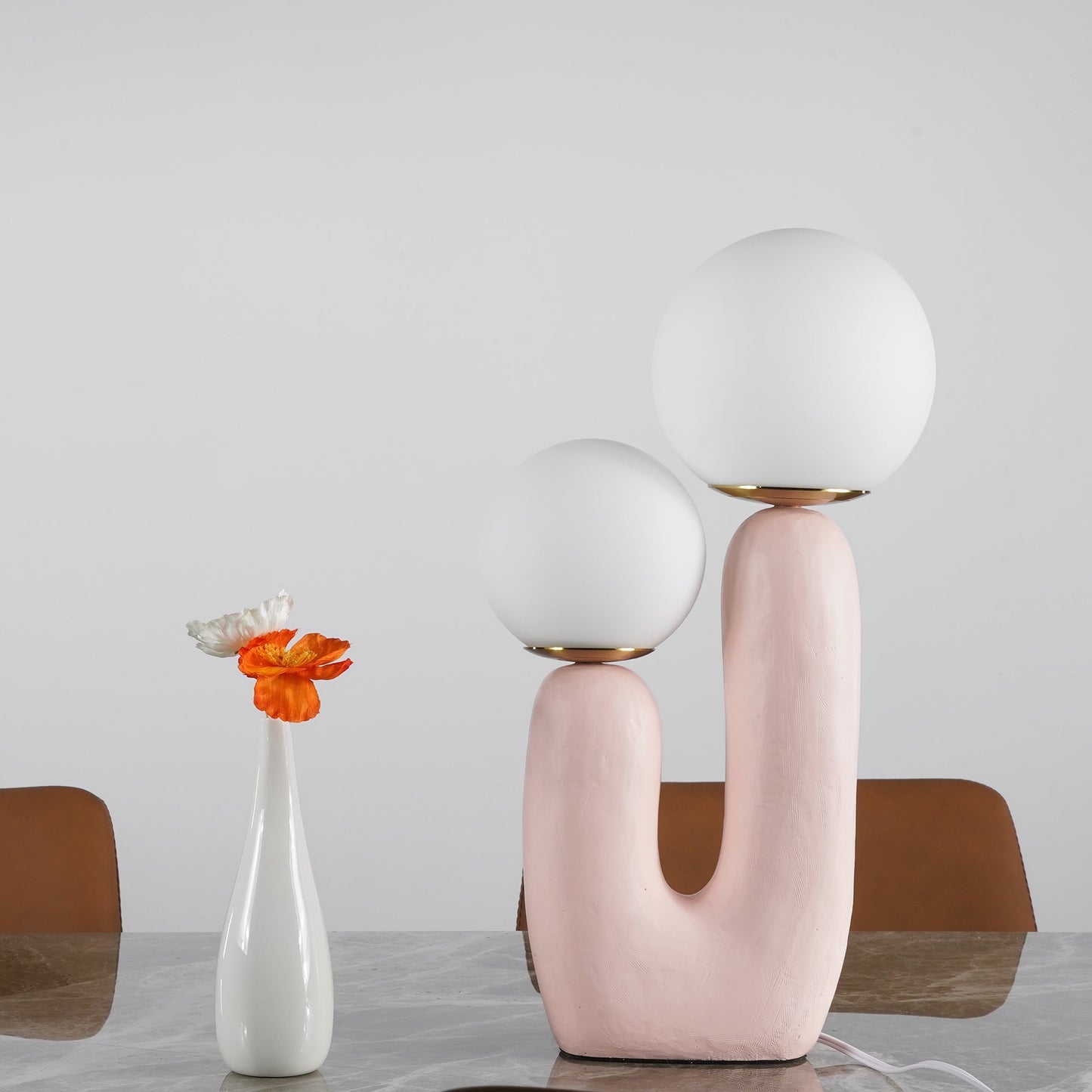 EcoLuxe - Moderne glas- og harpiksbordlampe