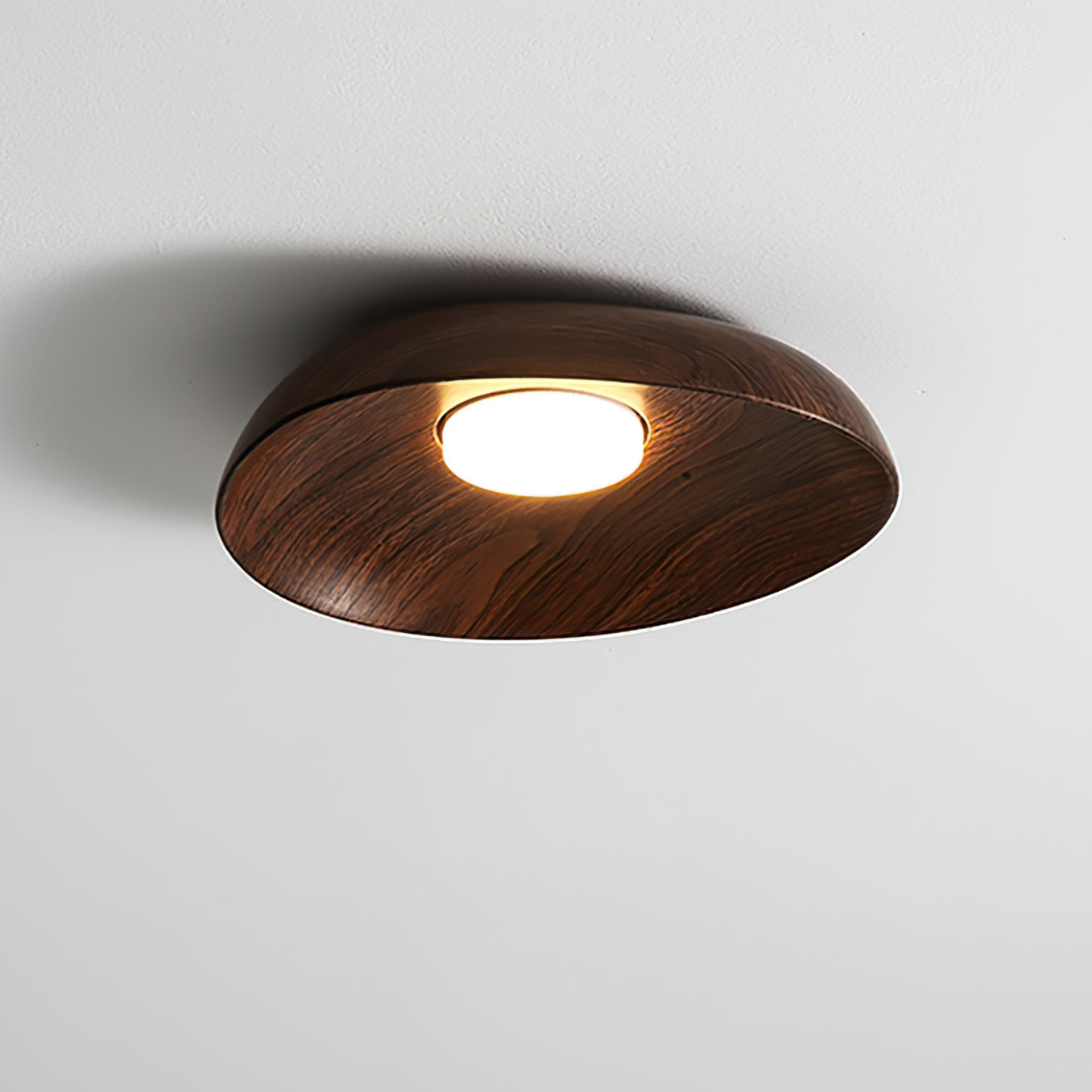 TamboLuxe - Loftlampe med minimalistisk design og intim belysning