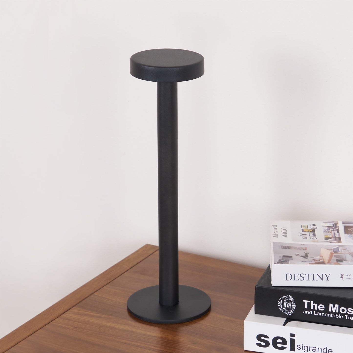 LumoMag - Portable Table Lamp with Magnetic Base