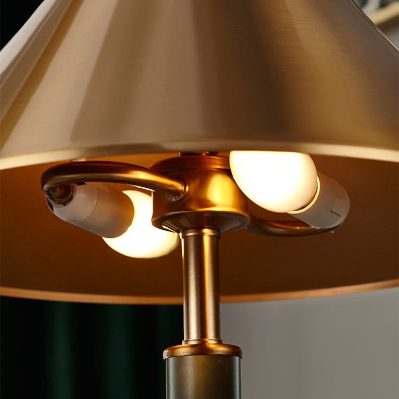 LuxeFuture - Table Lamp with Modern Design and Soft Lighting
