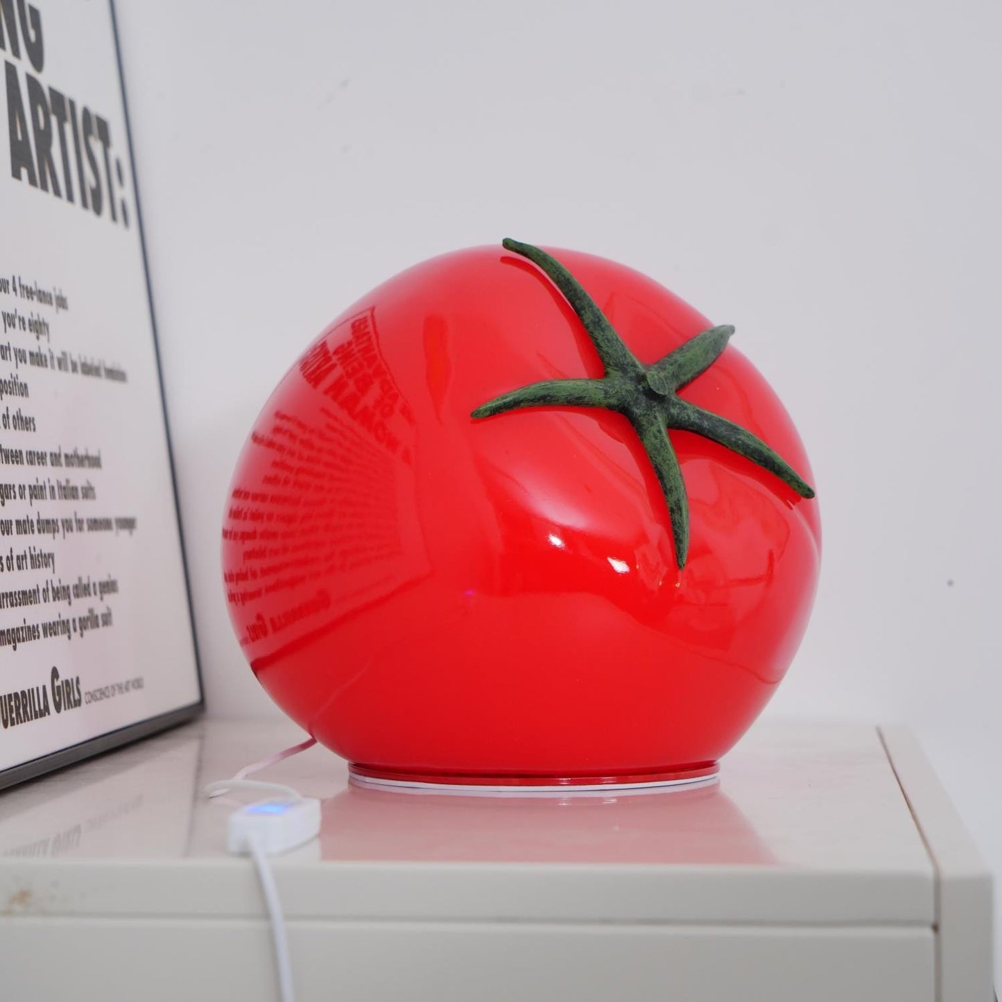 TomatoLuxe - Lampe de table en résine