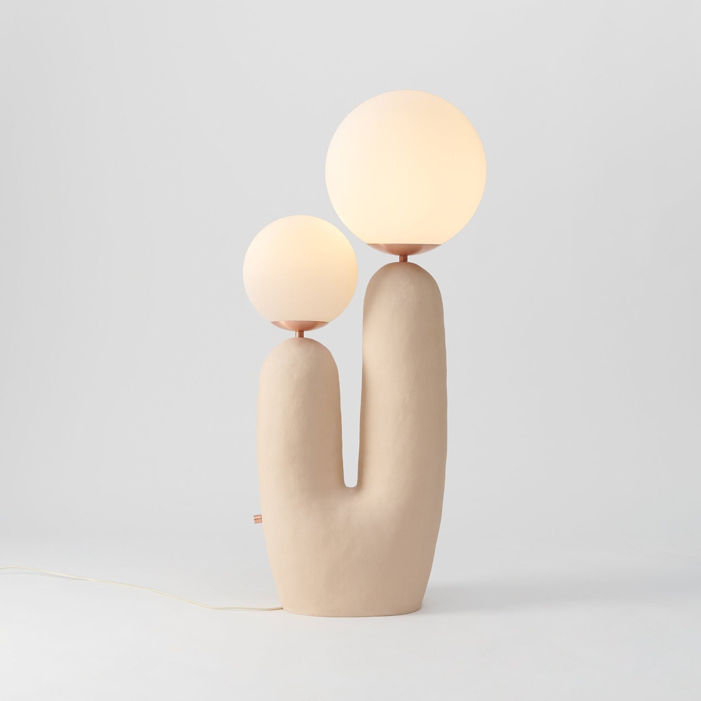 EcoLuxe - Moderne glas- og harpiksbordlampe