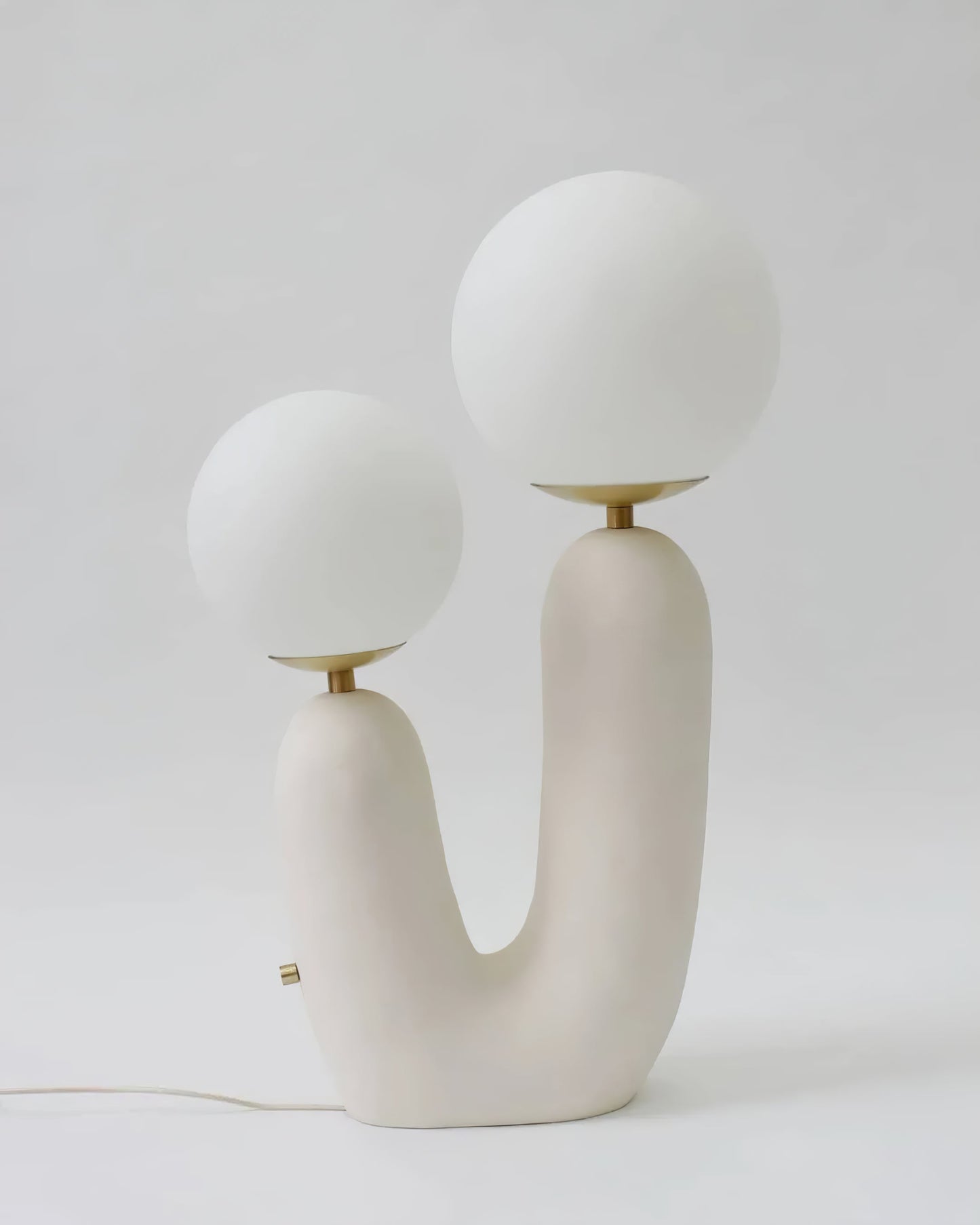 EcoLuxe - Moderne glas- og harpiksbordlampe