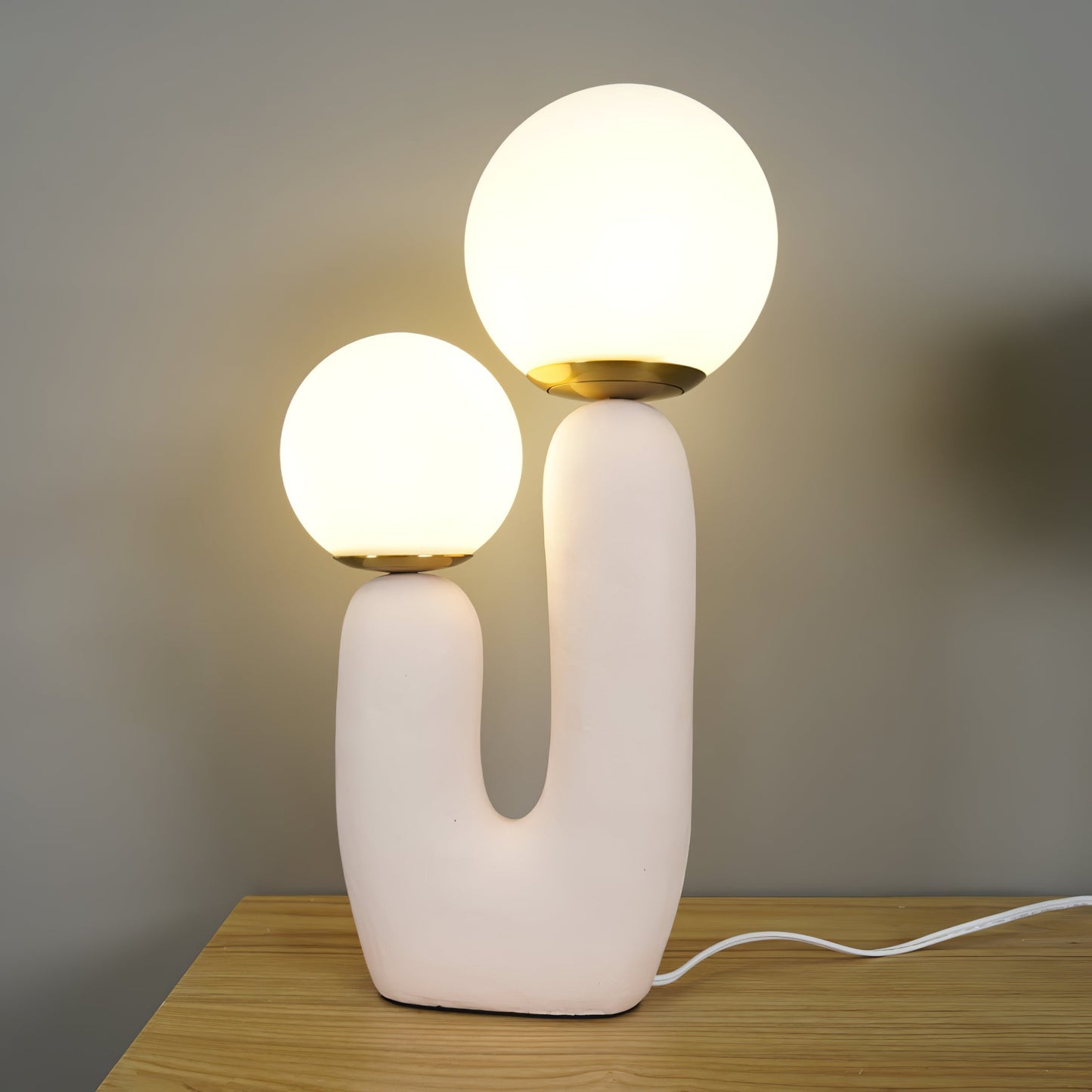 EcoLuxe - Moderne glas- og harpiksbordlampe