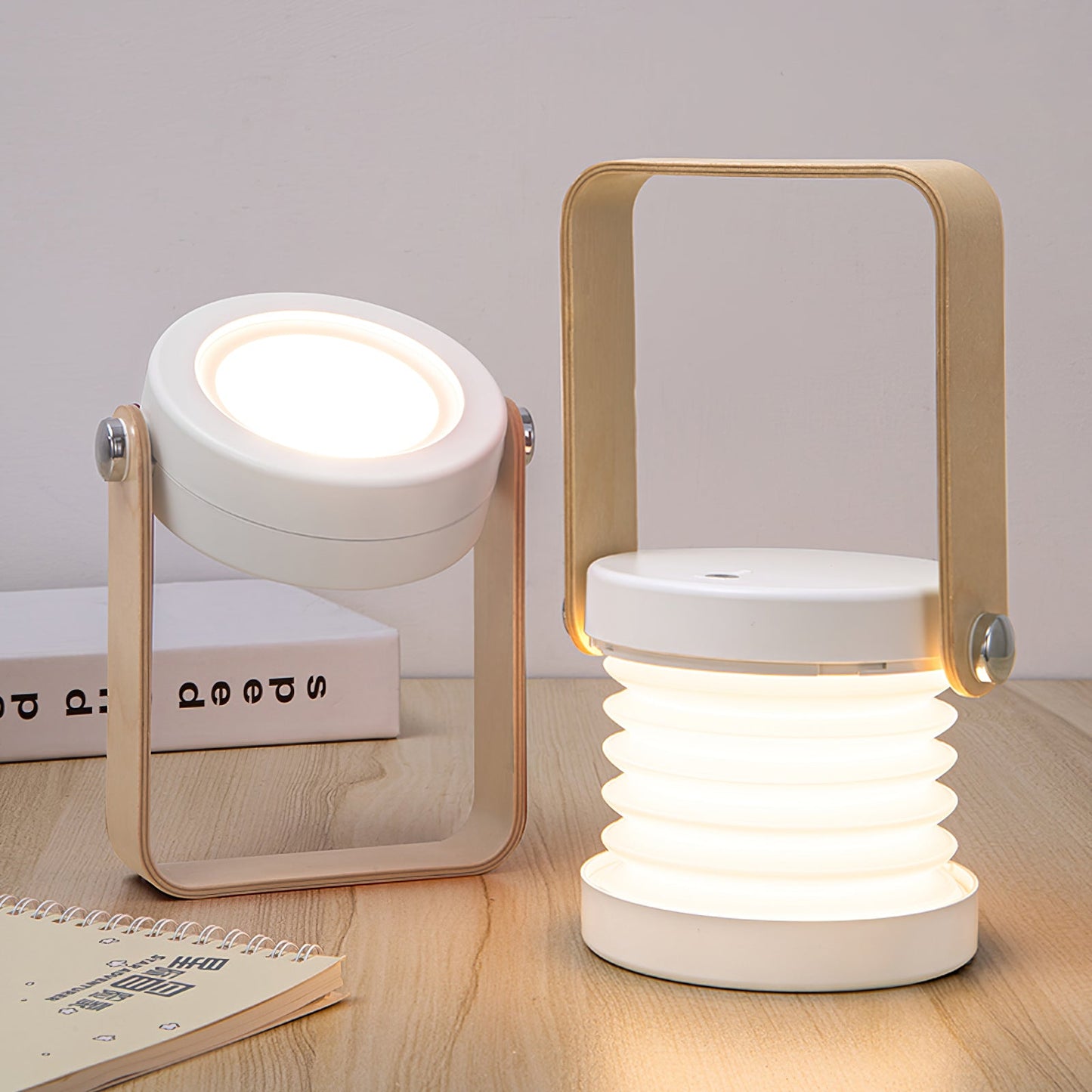LanternLuxe - Portable Lantern Table Lamp with Cosy Glow and Elegant Design