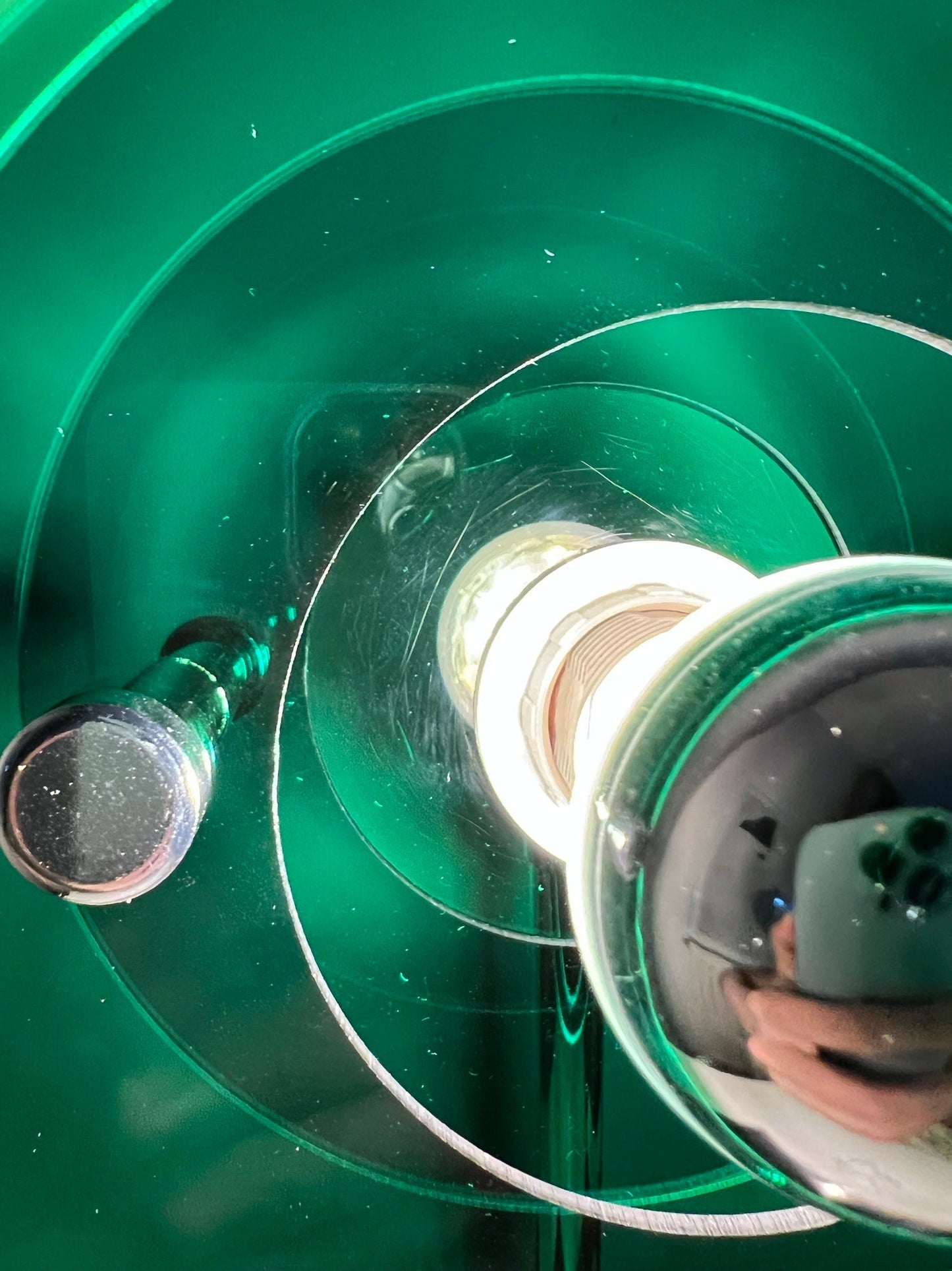 MirroredStyle - Geometrisk UFO Bordlampe