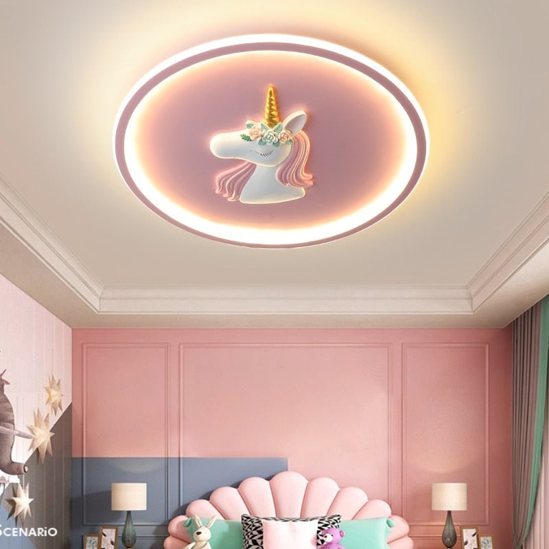 UnicornLuxe - Loftlampe med magisk enhjørningdesign og intim belysning