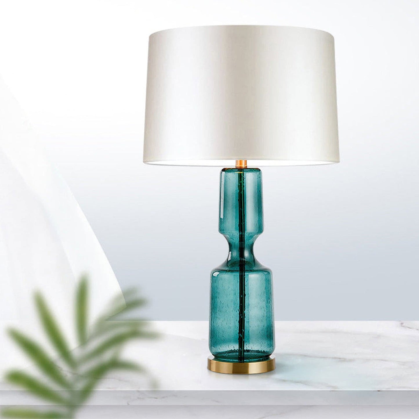 SleekAura - Elegant Table Lamp with Glass and Metal Design