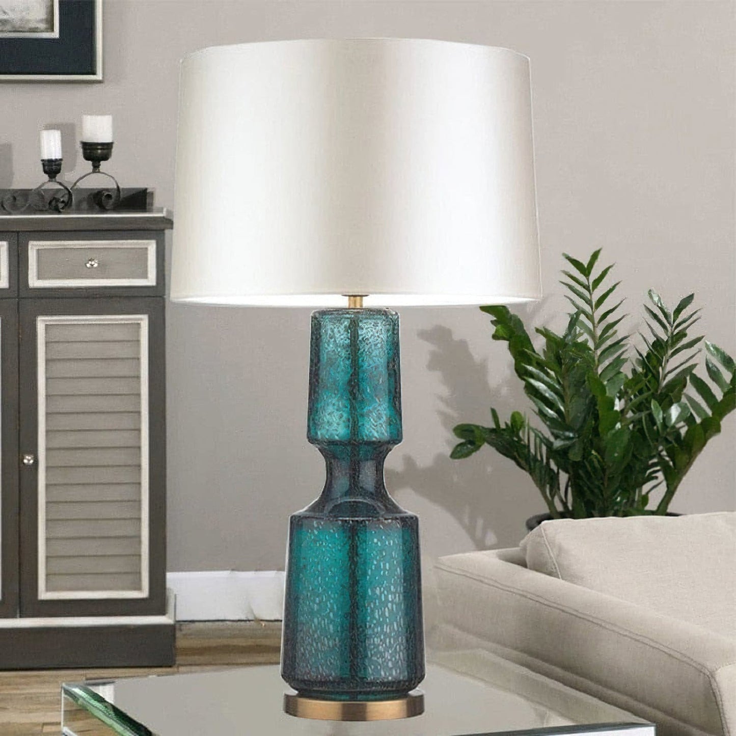 SleekAura - Elegant Table Lamp with Glass and Metal Design