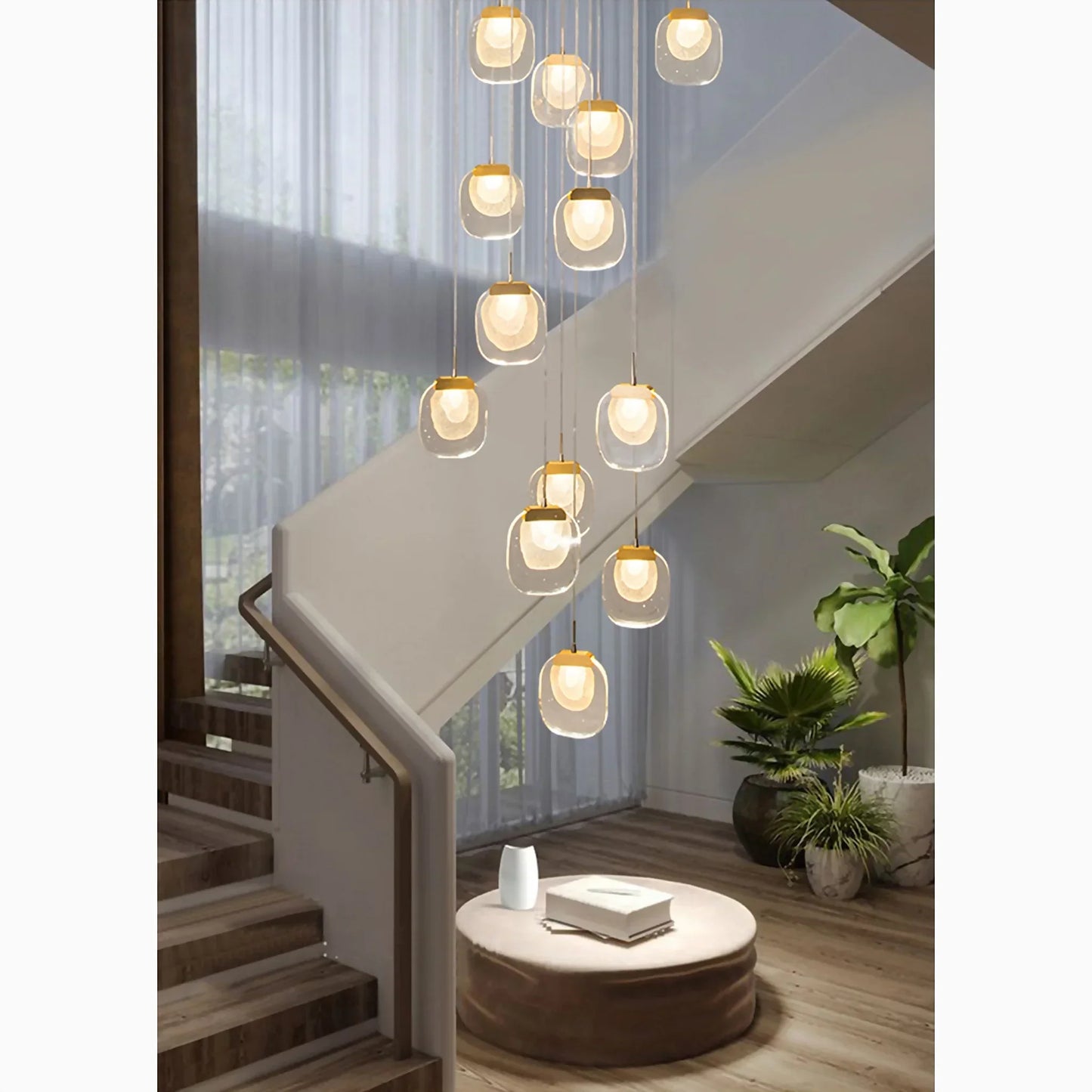 StairLuxe - Innovativ lysekrone til trappe med krystaller