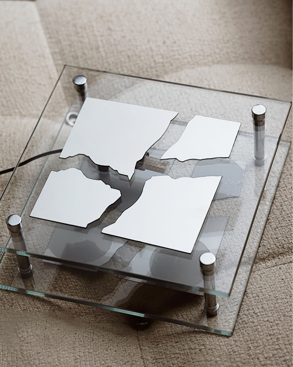 GlowFrame – Elegant firkantet glasbordlampe