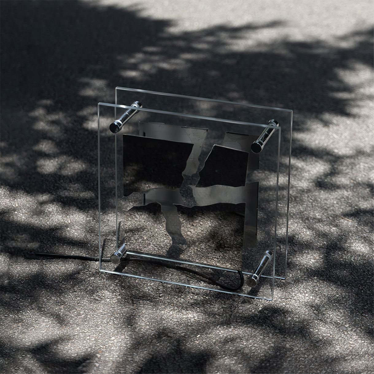 GlowFrame – Elegant firkantet glasbordlampe