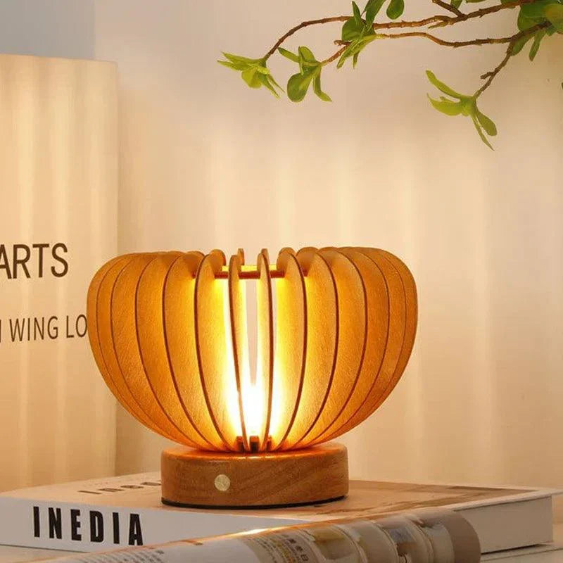 FoldWood - Fleksibel Træbordlampe