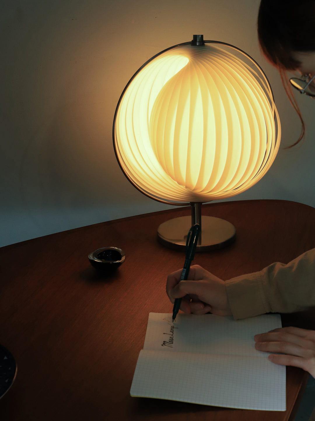 LunaGlow - Rotatable Table Lamp in Chrome