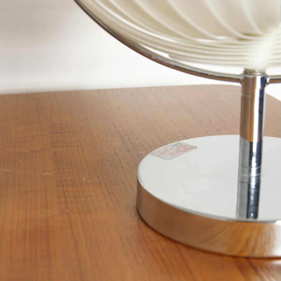 LunaGlow - Rotatable Table Lamp in Chrome