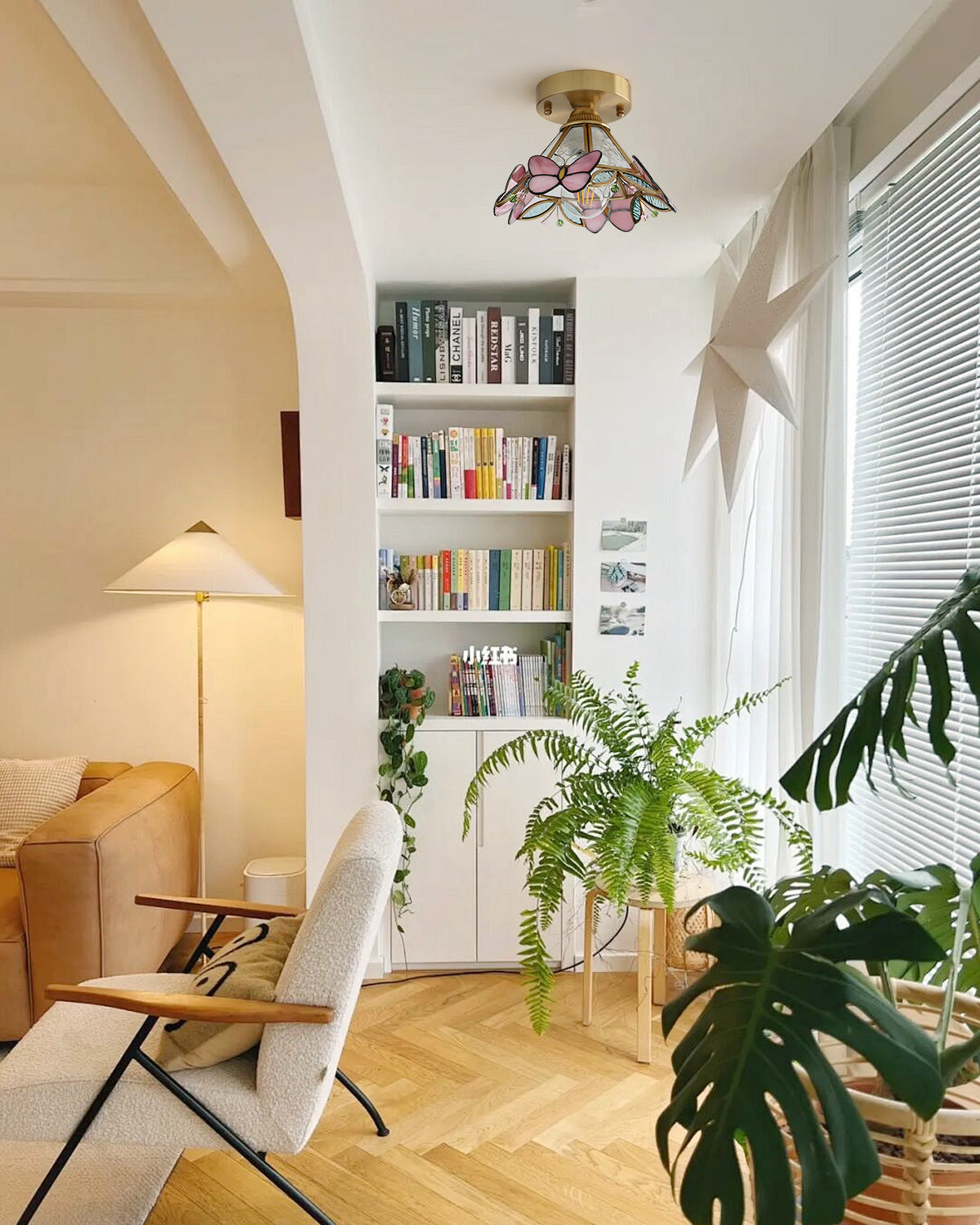 LullaWings - Graceful Ceiling Light