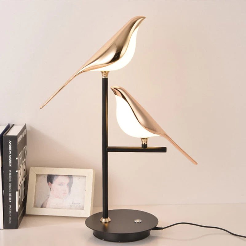 WingLight | LED-Tischlampe im Vogelstil