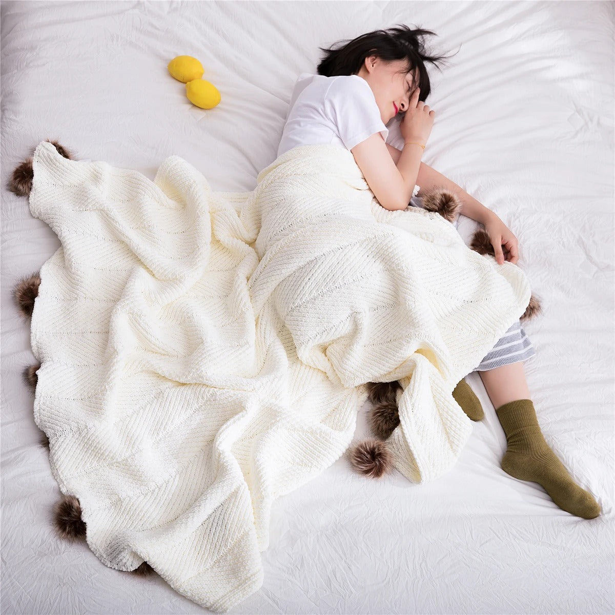 PomKnit - Søt Pom Pom Chenille-teppe