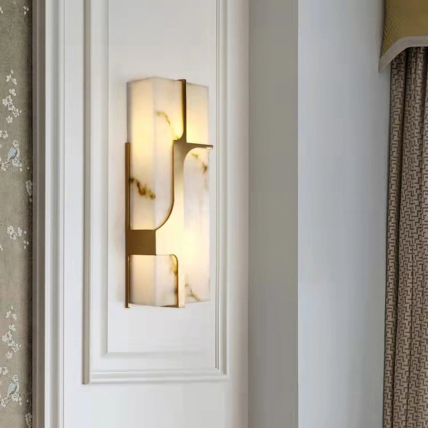 OpalGlow - Marmor Art Deco Wandleuchte