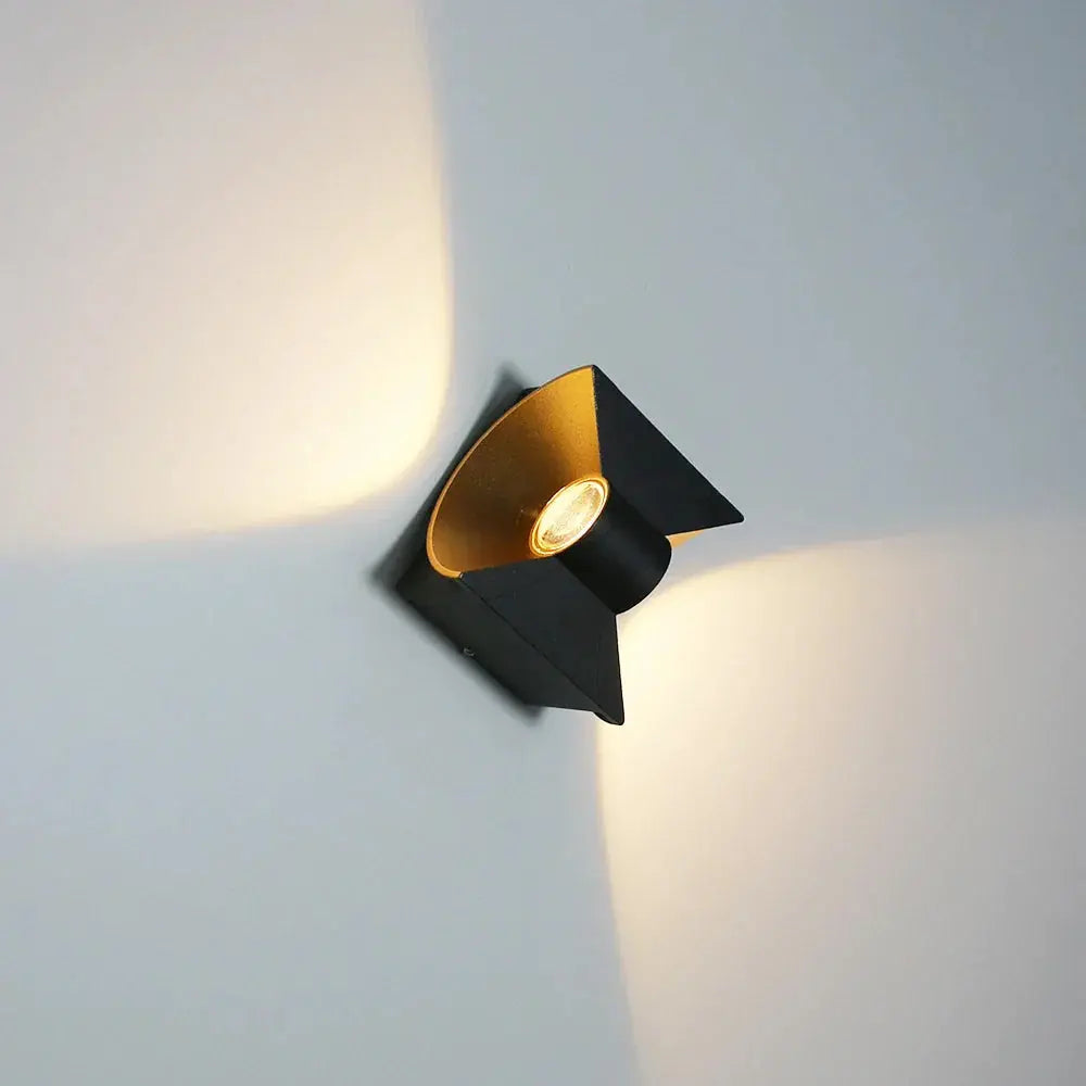 AsahiBeam - Minimalistische Wandleuchte