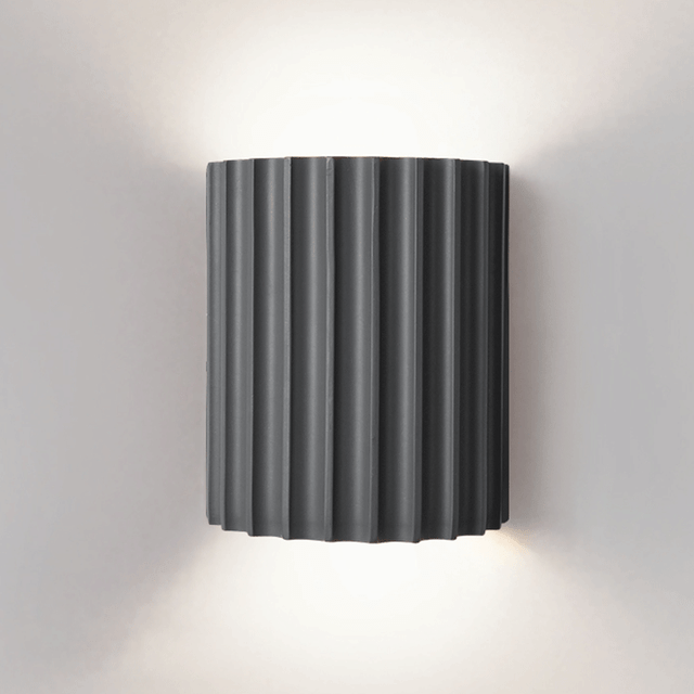 CurveLight - Elegant bueformet væglampe
