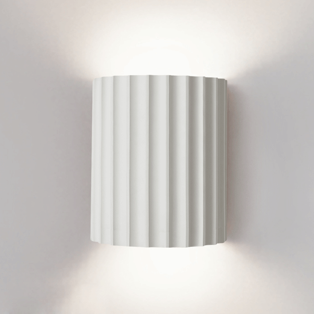 CurveLight - Elegant bueformet væglampe