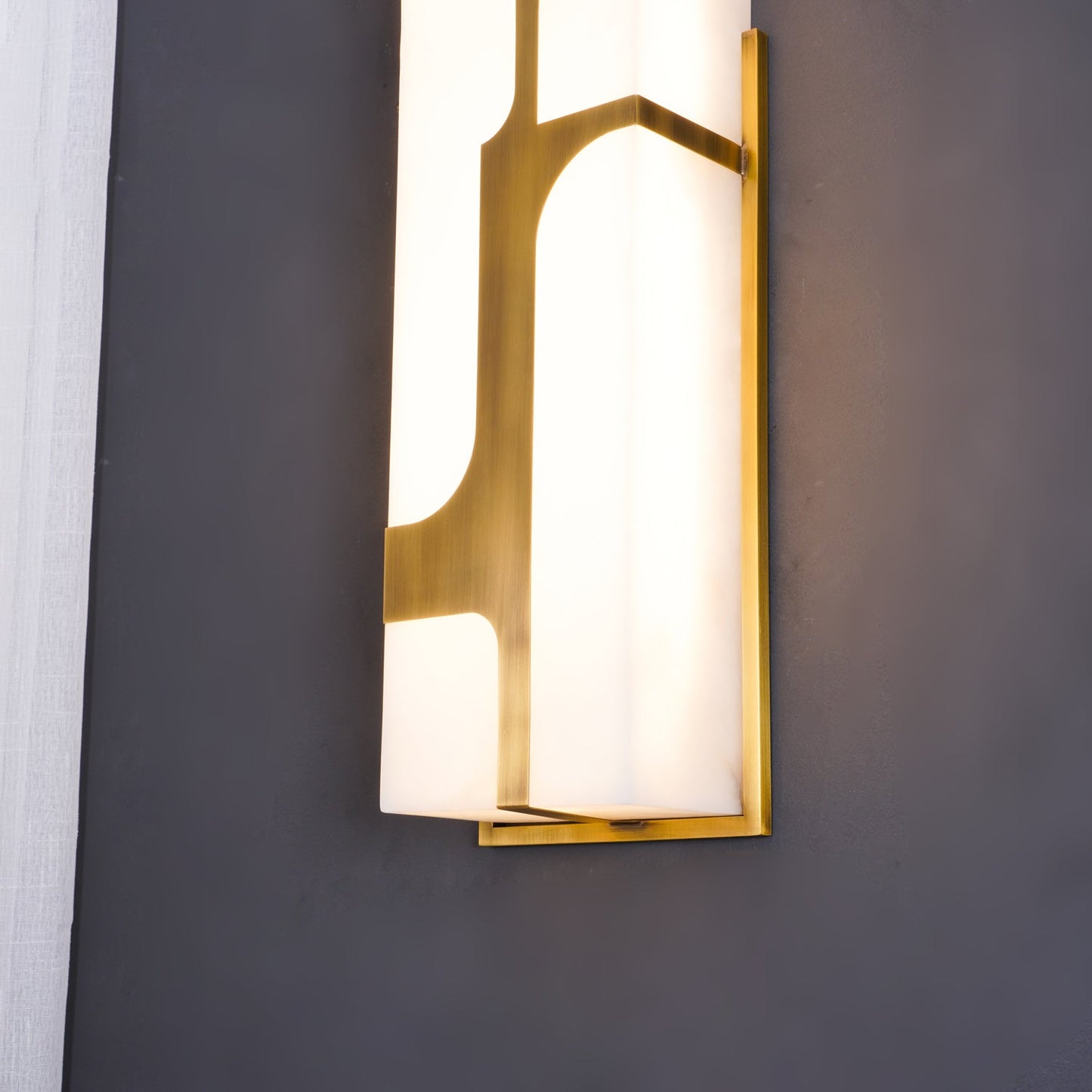 OpalGlow - Marmor Art Deco Wandleuchte