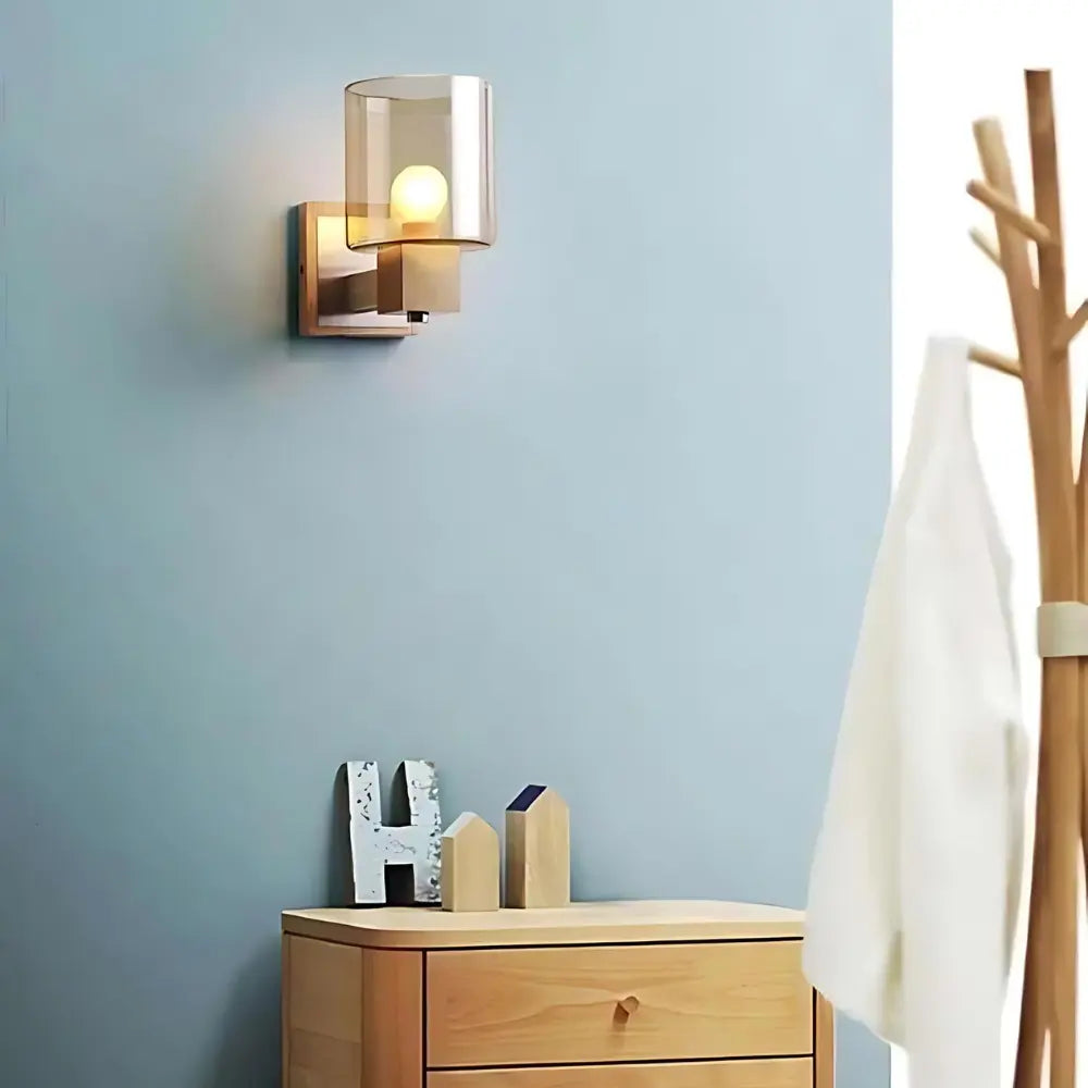 ErynShine | Retro væglampe med glas og træ