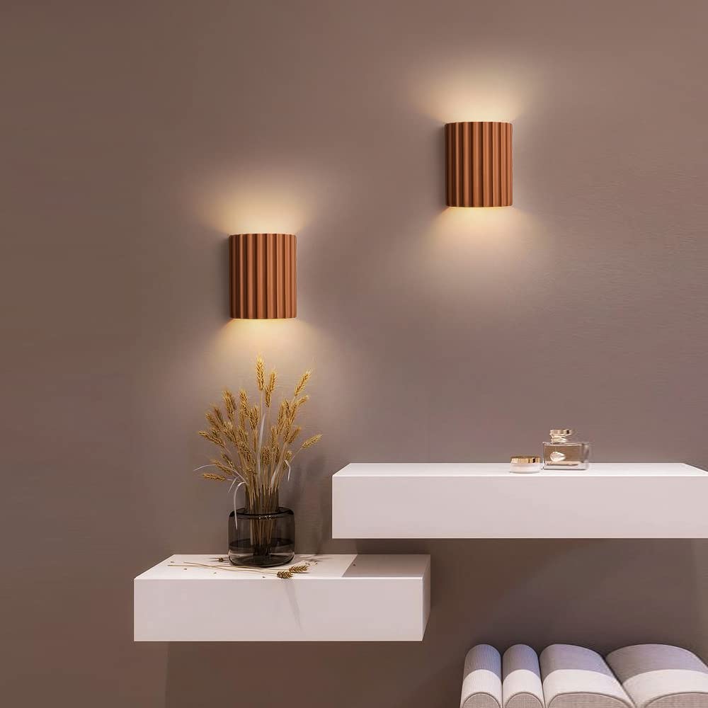 CurveLight - Elegant bueformet væglampe