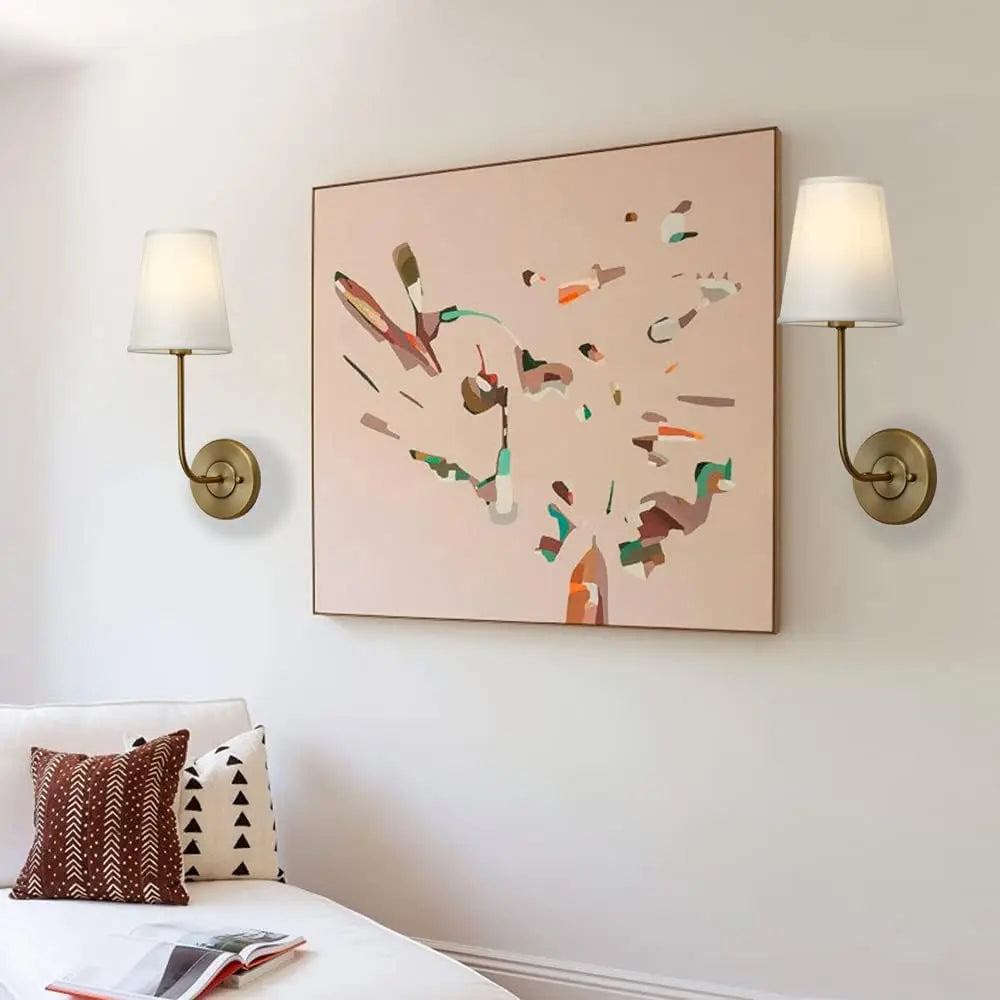 Lueur de la rivière | Applique murale avec abat-jour en métal tressé et tissu