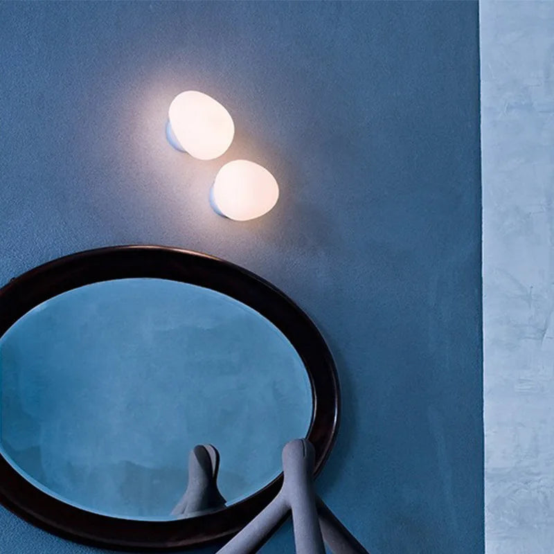 VivaLume - Elegant hvid loftslampe til moderne interiører