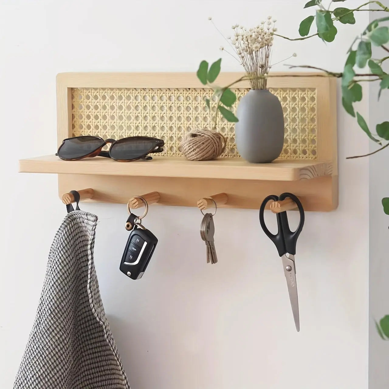 RetroShelf - Trevegghylle med kroker
