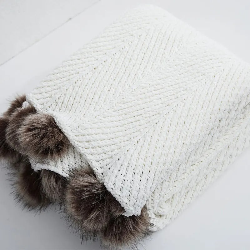 PomKnit - Søt Pom Pom Chenille-teppe