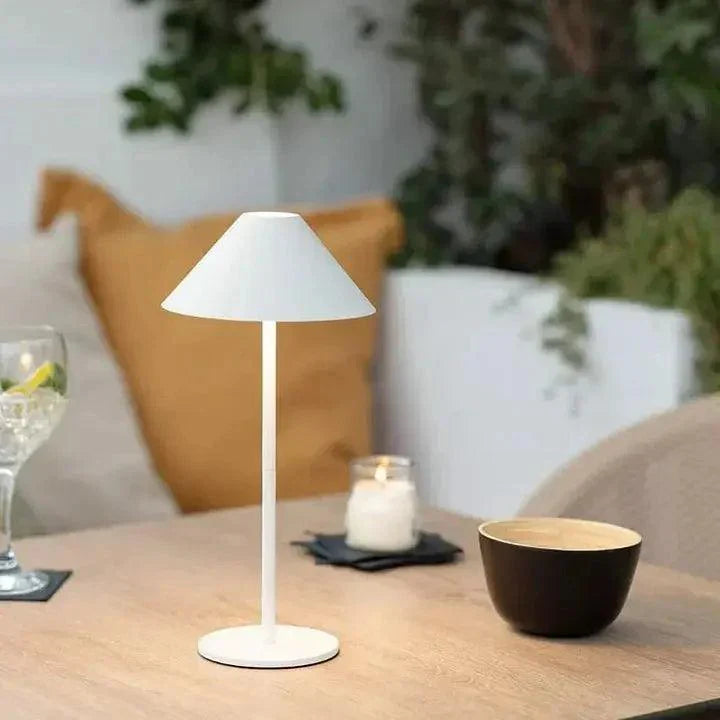 GlowSphere - Trådløs Vandtæt Lampe