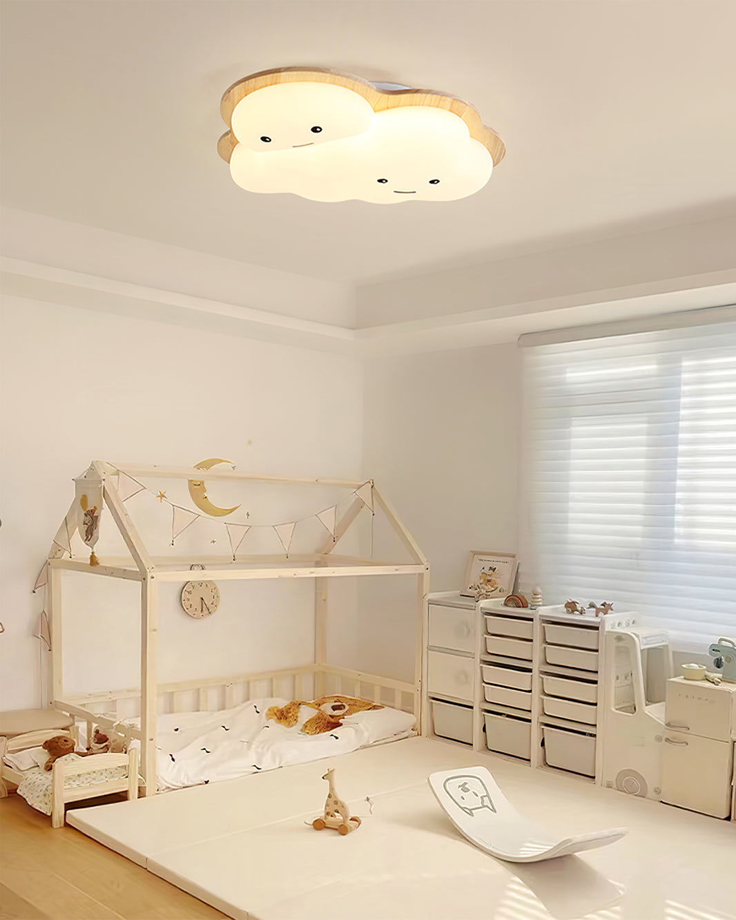 CloudGlow - Charming Ceiling Light