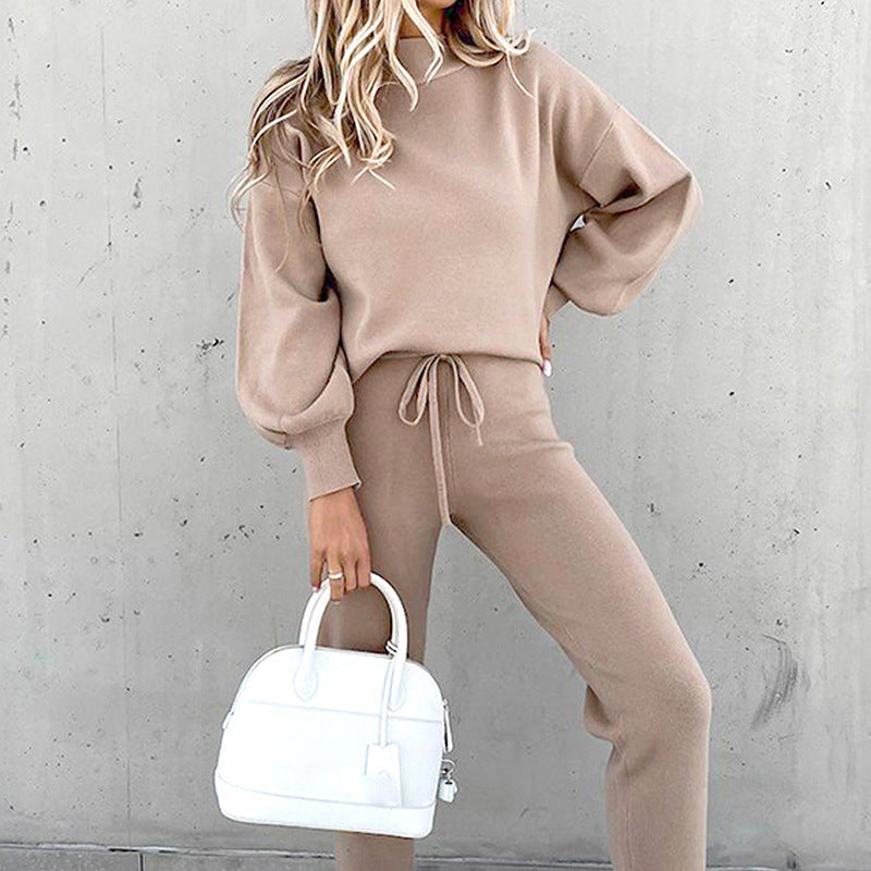 2-Piece Clothing Set for Women - Ideal for Spring