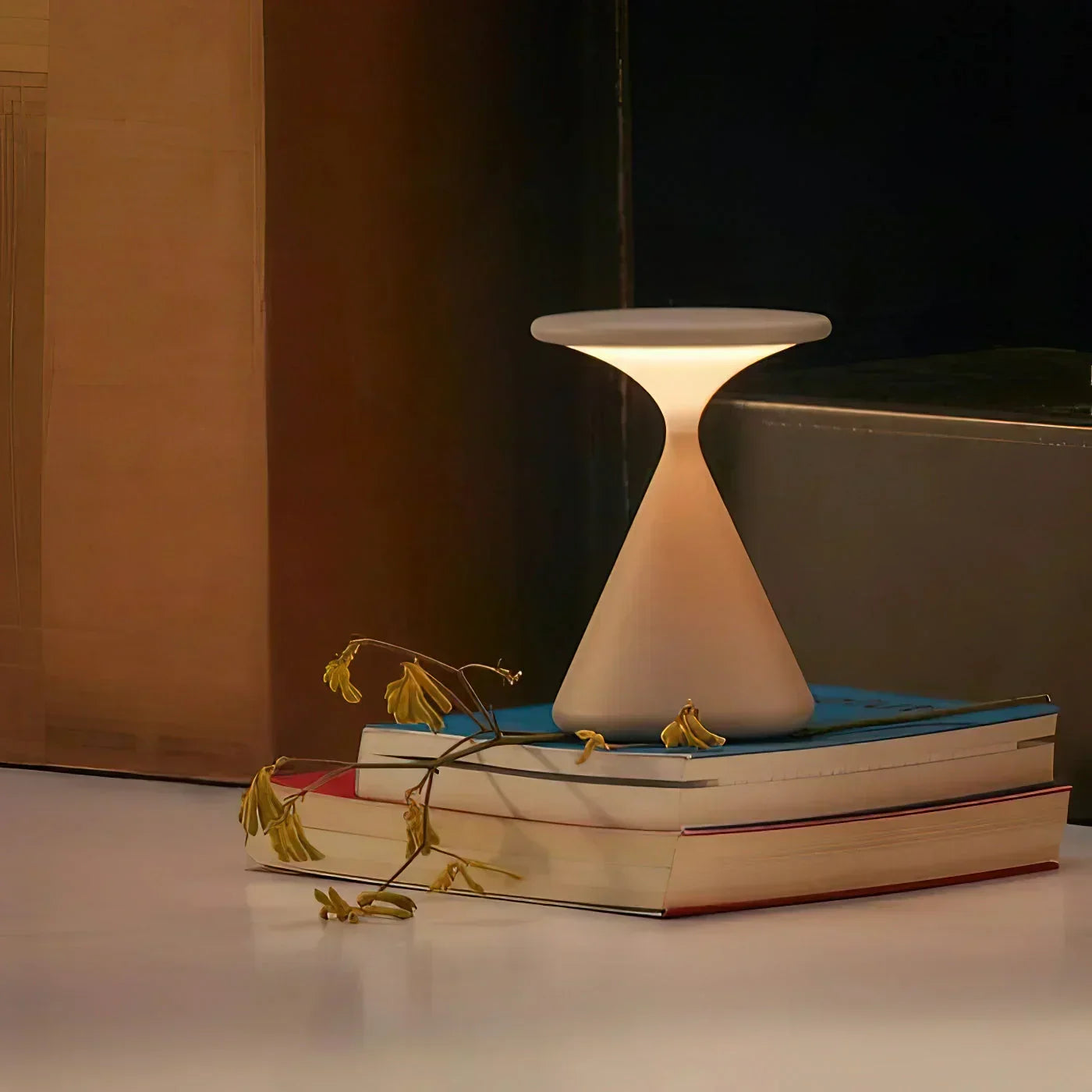 GlowSand - Stilvolle Sanduhr-Tischlampe