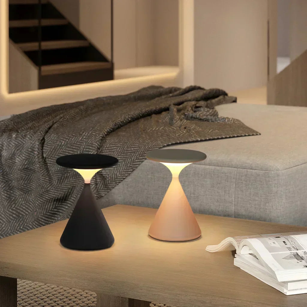 GlowSand - Stilvolle Sanduhr-Tischlampe