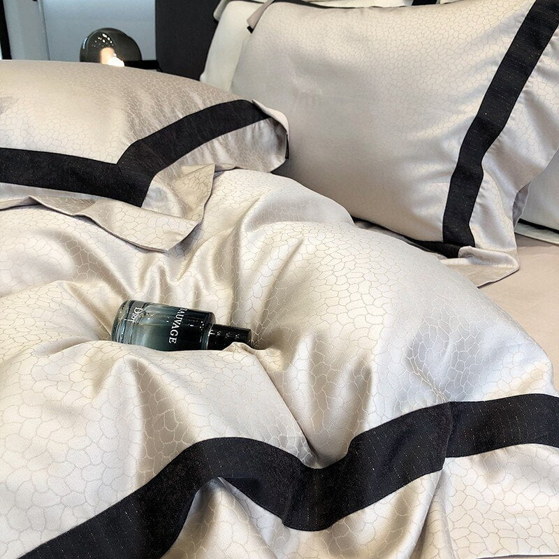 LuxeClassique - Egyptian Cotton Bed Linen Set