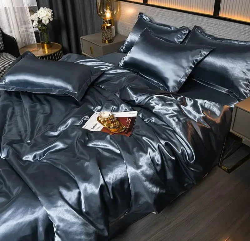 PureLuxe - Eleganter Satin Bettbezug
