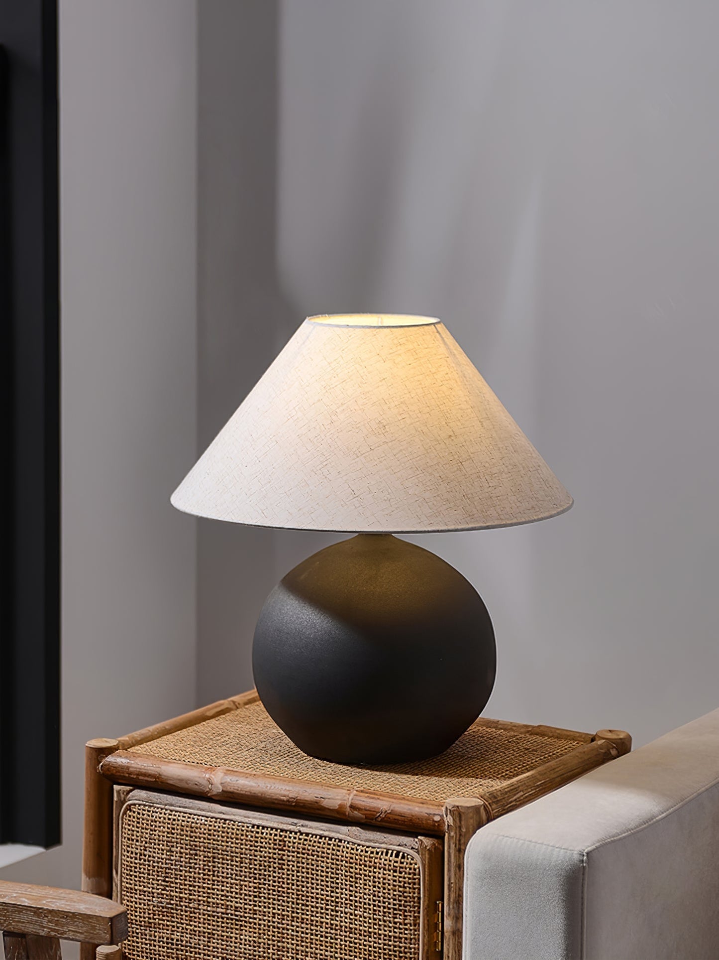 LebesLuxe - Rechargeable Ceramic Lamp