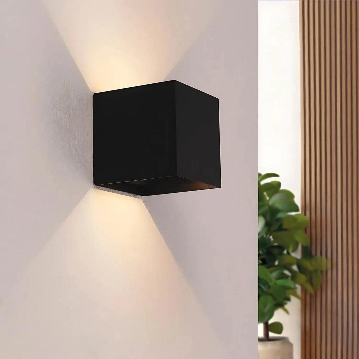AuraLuxe - Hana vegglampe design