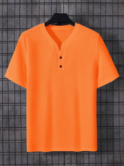 Orange herre T-shirt med hakket hals