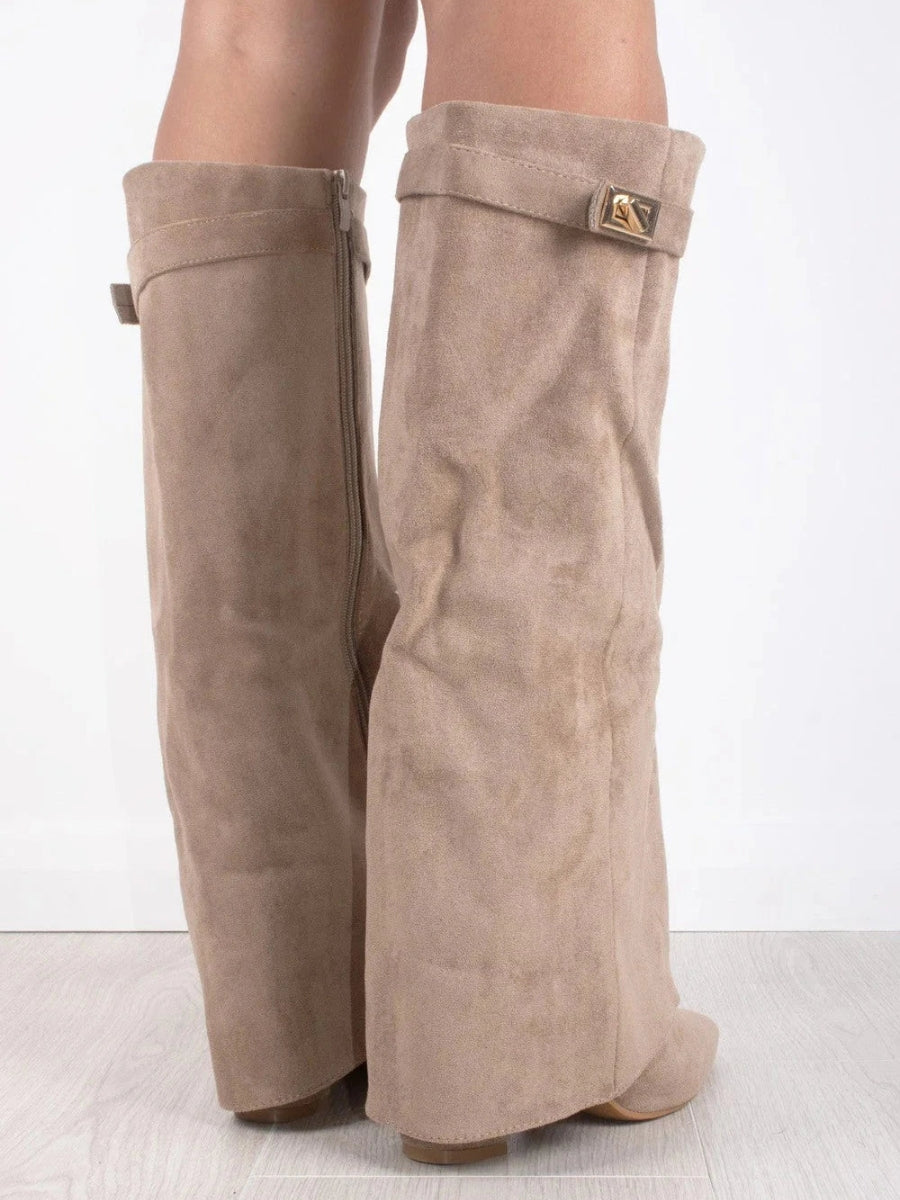 Bez - kniehohe Wildlederstiefel mit Absatz