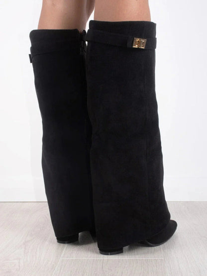 Bez - kniehohe Wildlederstiefel mit Absatz
