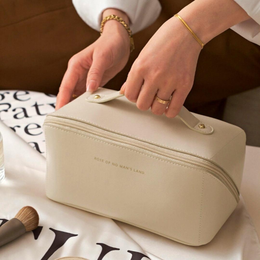 Trousse de beauté pour chaque voyage - spacieuse et élégante
