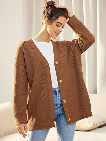 Oversized cardigan til kvinder med V-hals og knaplukning - Aleen
